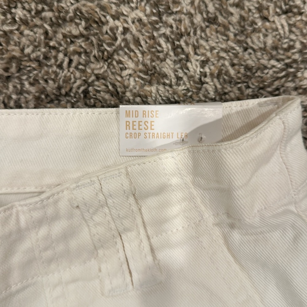 Kut From The Kloth Reece Mid Rise Cropped Jeans in Optic White - Picture 6 of 8